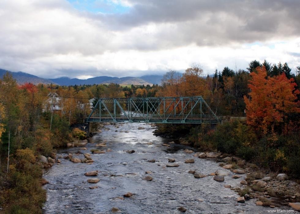 Les meilleures petites villes pour admirer le feuillage d automne 