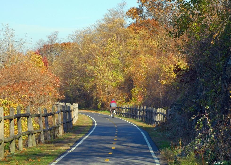 Les meilleures petites villes pour admirer le feuillage d automne 