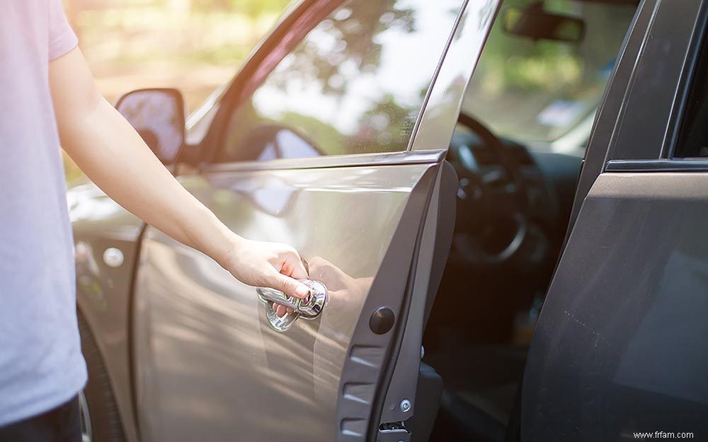 Comment déverrouiller une porte de voiture sans vos clés 