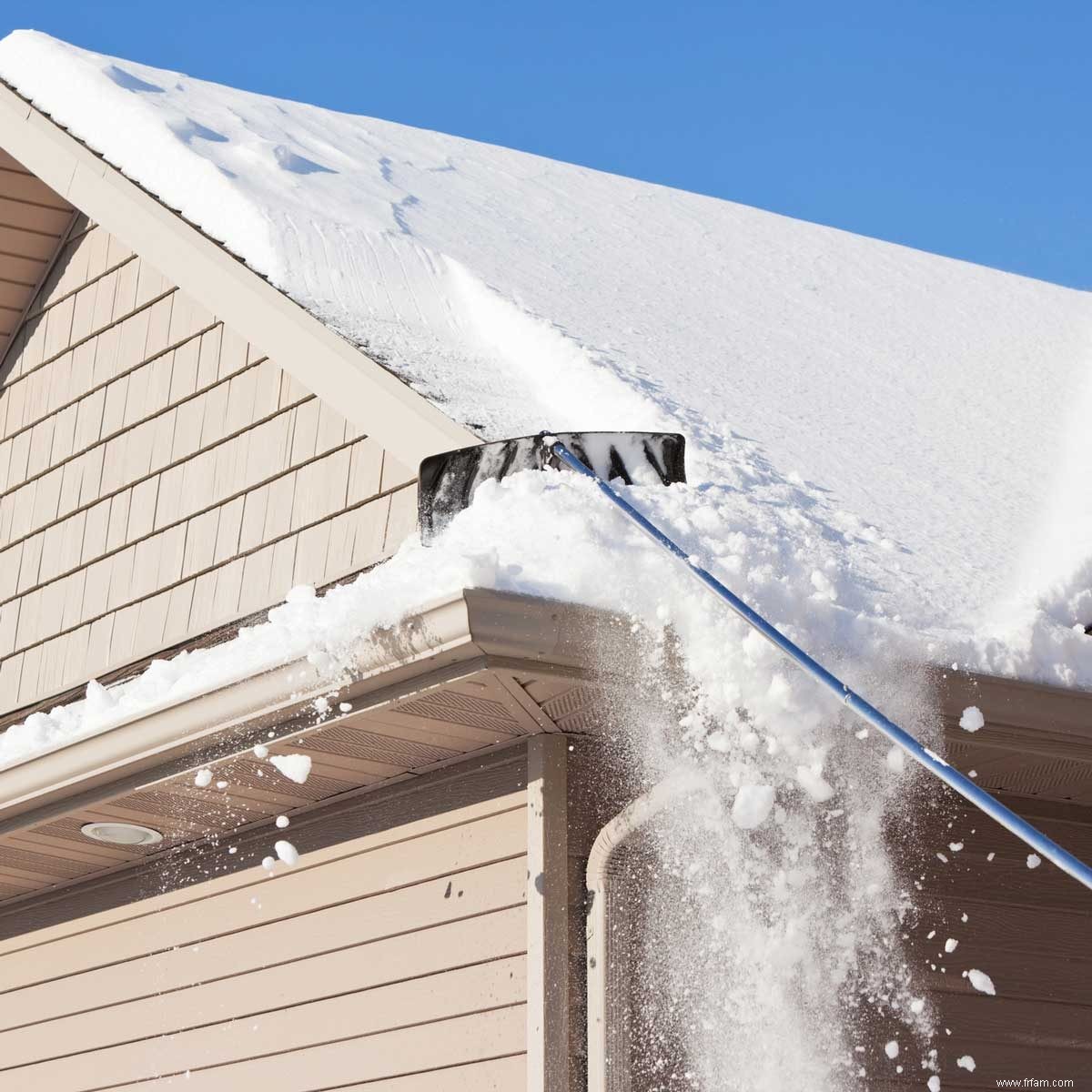 Conseils d entretien du toit pour aider les propriétaires à se préparer pour l hiver 