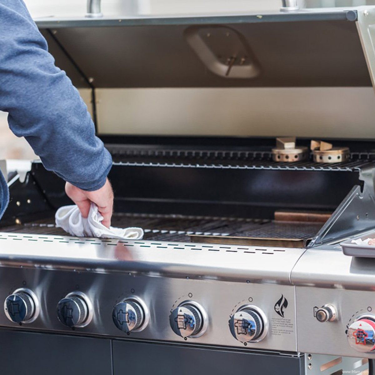 Battle of the BBQ :charbon de bois contre gril à gaz 