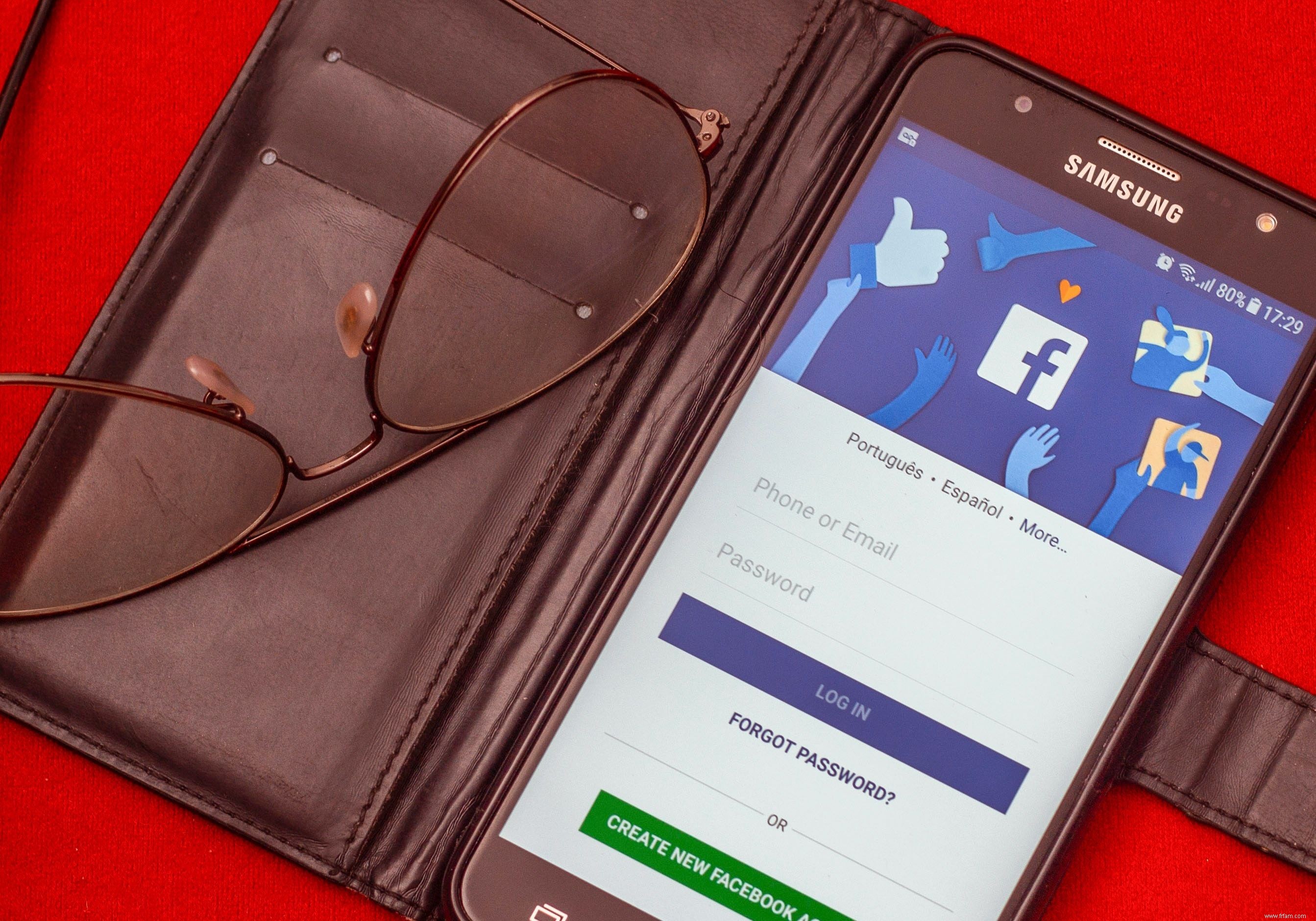 3 raisons pour lesquelles Facebook interdit les comptes publicitaires 