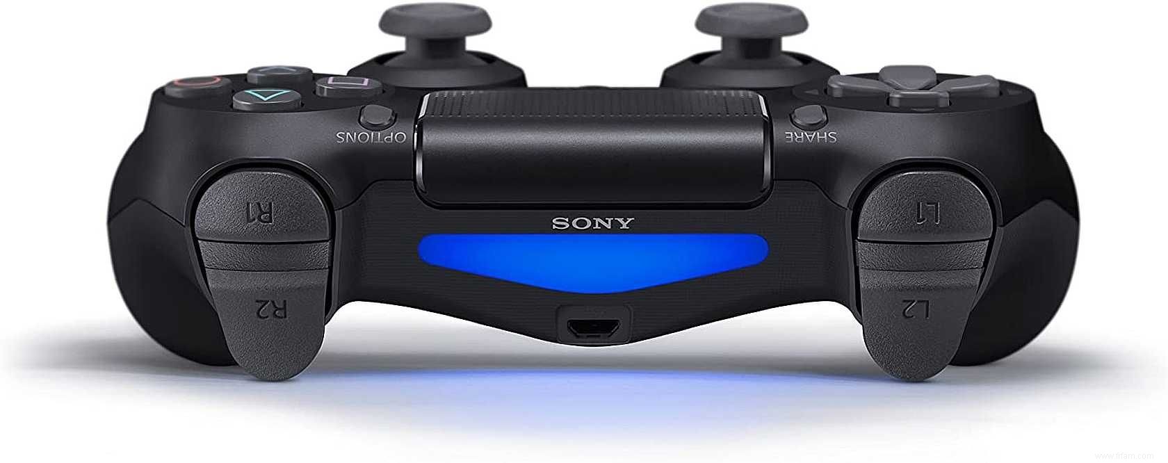 Manette DualShock 4 contre Switch Pro :quelle est la meilleure pour les jeux sur PC ? 