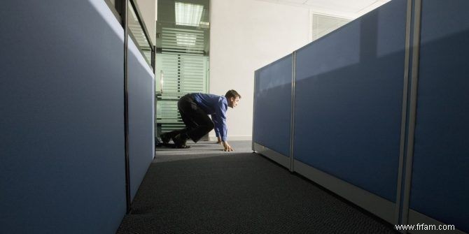 Des jeux stupides mais divertissants à jouer au bureau pendant que votre patron ne regarde pas 