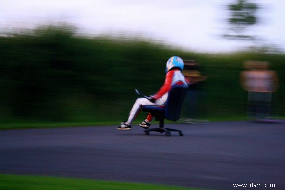 Des jeux stupides mais divertissants à jouer au bureau pendant que votre patron ne regarde pas 