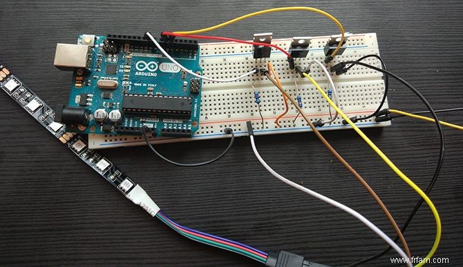 Guide ultime pour connecter des bandes lumineuses LED à Arduino 