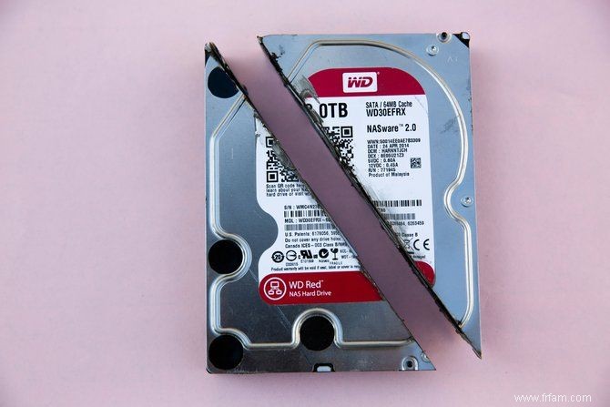 Devriez-vous passer à NVMe ? 6 raisons de s en tenir aux SSD SATA 