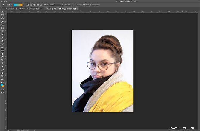 Comment créer un cadre photo en ligne avec Photoshop 