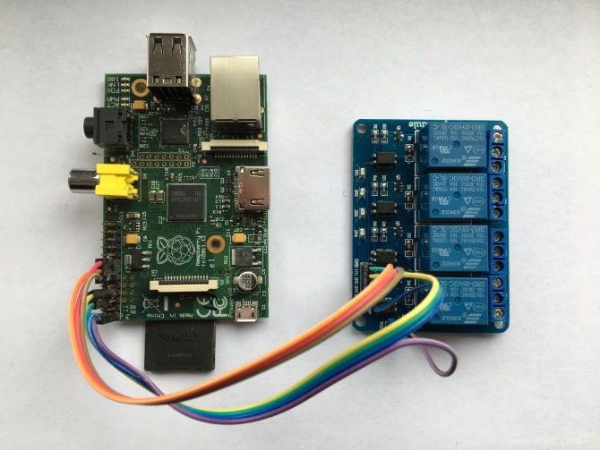 Comment automatiser votre porte de garage avec IFTTT et Raspberry Pi 