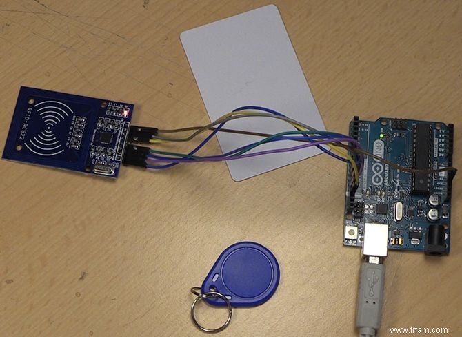 DIY Smart Lock avec Arduino et RFID 