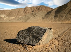 Le mystère des rochers qui marchent a été résolu 