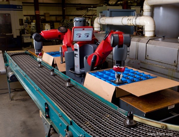 Robot cherche un emploi comme ouvrier d usine 