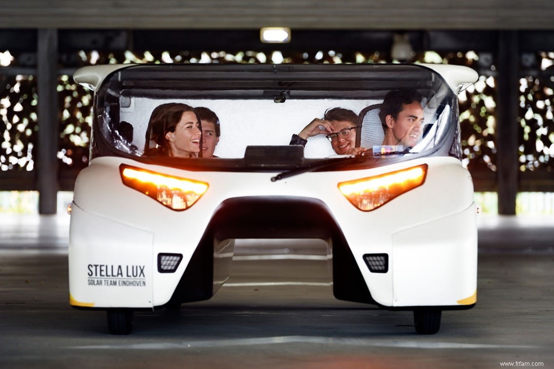 Une voiture solaire dans votre allée 