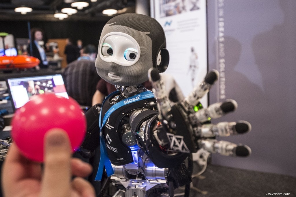 Des robots qui apprennent comme des enfants 