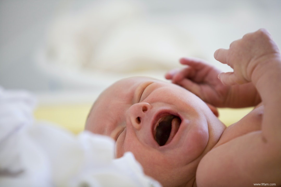 Les pleurs des bébés liés aux bactéries intestinales 