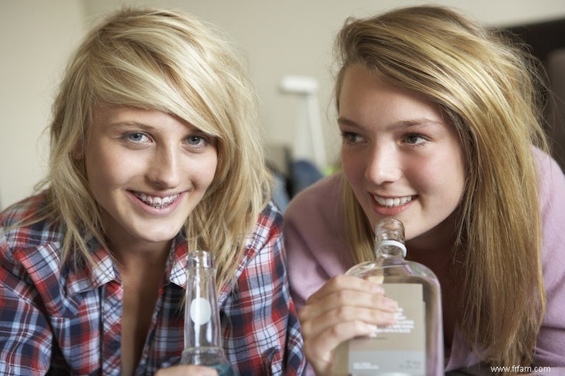 Pourquoi les filles réagissent-elles plus fortement à l alcool ? 