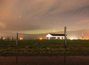 Aurora Borealis offre un magnifique spectacle de lumière 