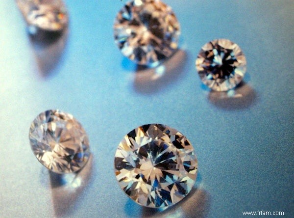 Les diamants poussent comme des arbres 