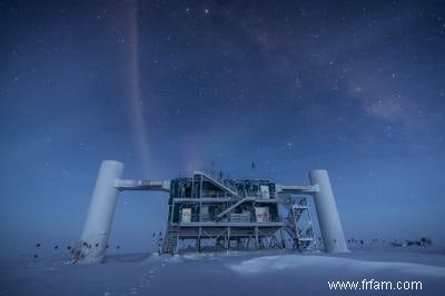 Le télescope du pôle Sud découvre des neutrinos extragalactiques 