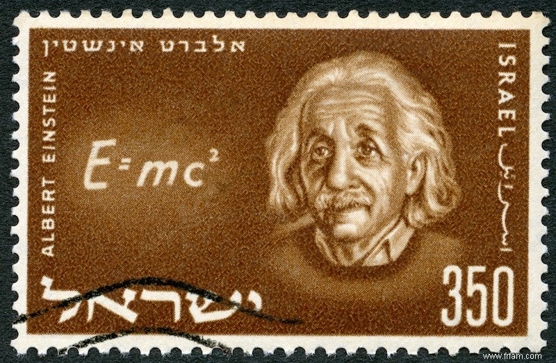 La théorie de la relativité d Einstein fête ses 100 ans 