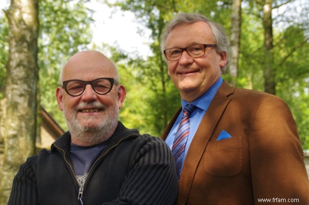 Paul Igodt et Frank De Clerck remportent le prix carrière communication scientifique 