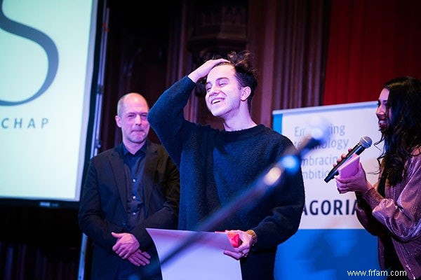 Vincent Stevens remporte le prix de thèse EOS 2016 