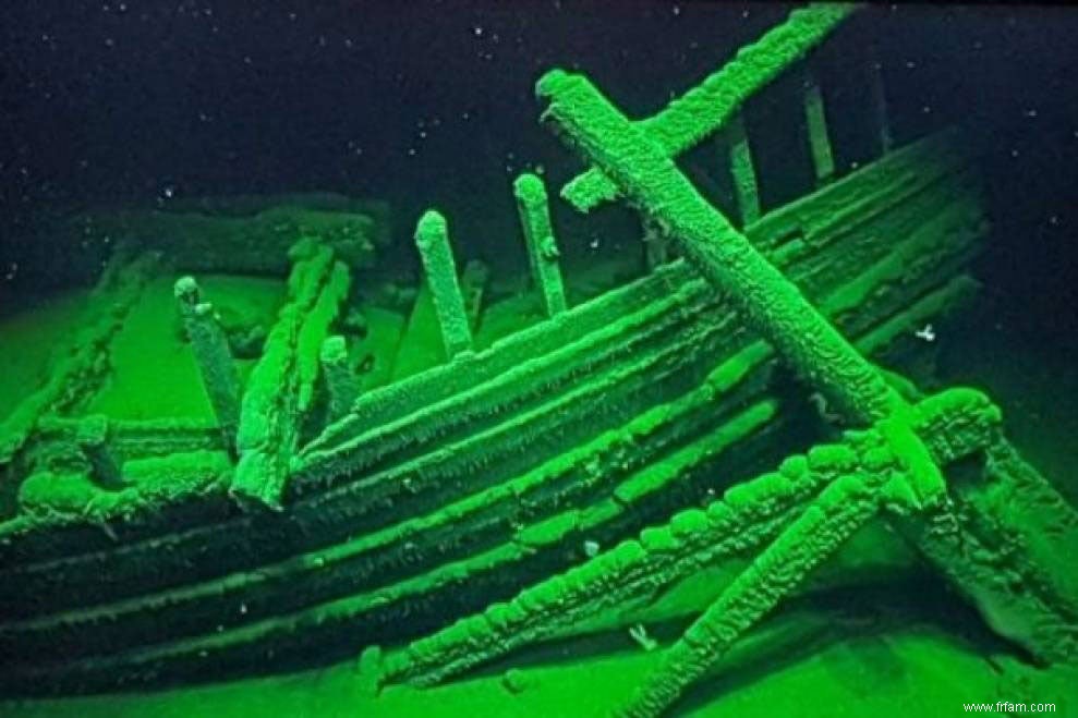 Cimetière de navires en mer Noire 