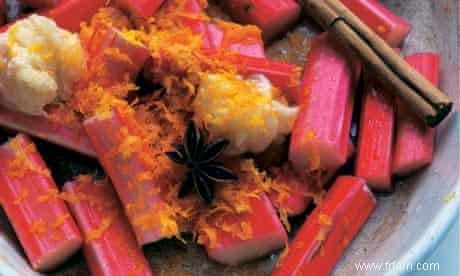 Les recettes à la rhubarbe de Nigel Slater 