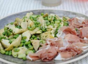 Salades estivales :recette d artichauts, de prosciutto et de fèves 