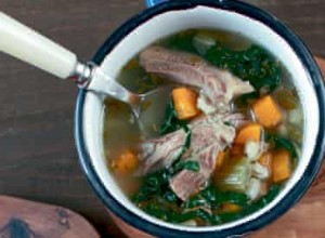 Recette de jarret de porc, orge perlé et bouillon de cavolo nero 