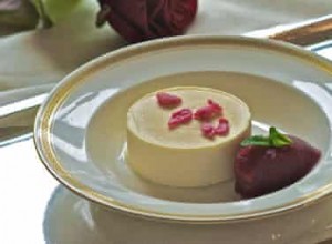 Recette de Parfait au Lemon curd, gelée de baies d hiver et roses confites 