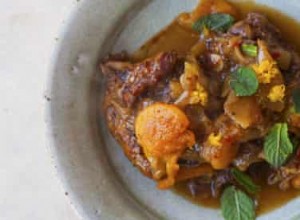 Le cou d agneau braisé aux abricots et à la cannelle de Nigel Slater et la mograbia aux recettes de laurier et de cannelle 