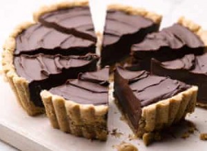 Recette de la tarte au chocolat bourbon en croûte de noix de pécan de Dan Lepard 