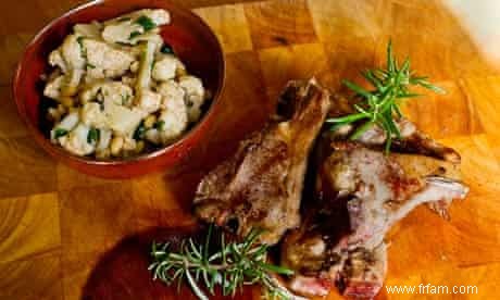 Recette de côtelettes d agneau d Angela Hartnett avec salade de chou-fleur mariné 