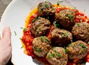 Recette des boulettes de viande à la sauce tomate d Angela Hartnett 