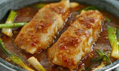 Recette de poisson en sauce piquante de Ken Hom 