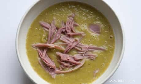 La soupe classique aux pois et au jambon de Nigel Slater 