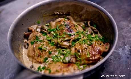 Recette de cuisses de poulet d Angela Hartnett sauce aux champignons et à l estragon 