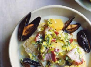 La recette de la chaudrée de haddock fumé, moules et poireaux de Nigel Slater 