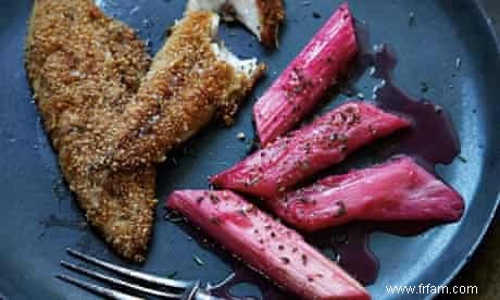 Jolie en rose:les recettes de rhubarbe forcée de la nouvelle saison de Hugh Fearnley-Whittingstall 