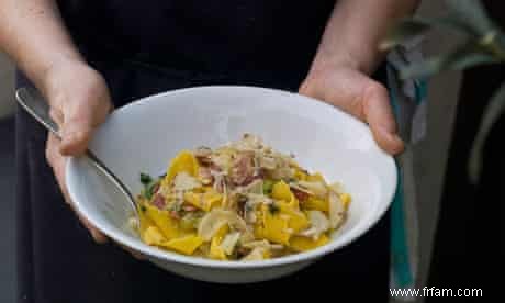 Recette de fettuccine au bacon et aux châtaignes d Angela Hartnett 