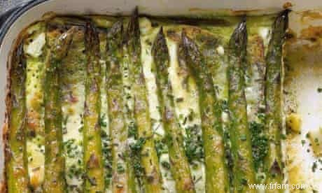 Apportez-moi mes lances :les recettes d asperges de Yotam Ottolenghi 