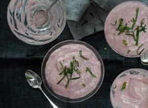 Syllabub de framboises à la menthe sans œufs et sans produits laitiers 