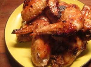 Comment faire des ailes de poulet aigre-douce 