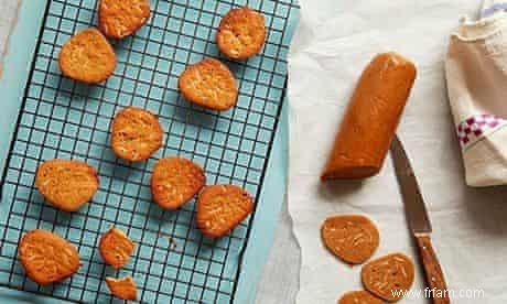 Recette de biscuits fins à la cannelle et aux amandes sans gluten 