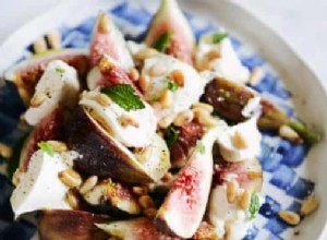 Cuisine de saison :figues fraîches au labneh, pignons de pin et menthe 