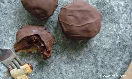 Recette de macarons à la ganache au chocolat sans lait et sans oeuf 