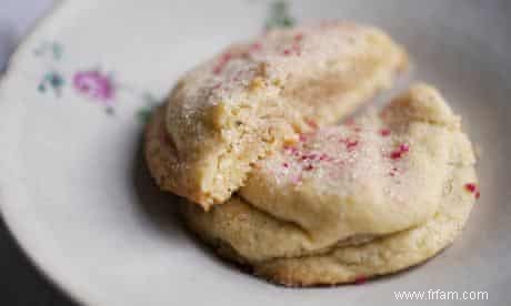 Recettes de mess et de sablés à la rhubarbe de Nigel Slater 