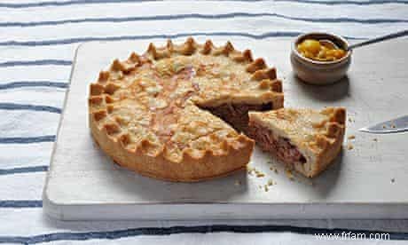 Pâtés et tartes à base de pâte à croûte à l eau chaude 