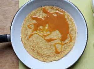 Dulce de leche sans produits laitiers avec pancakes sans produits laitiers et sans œufs 